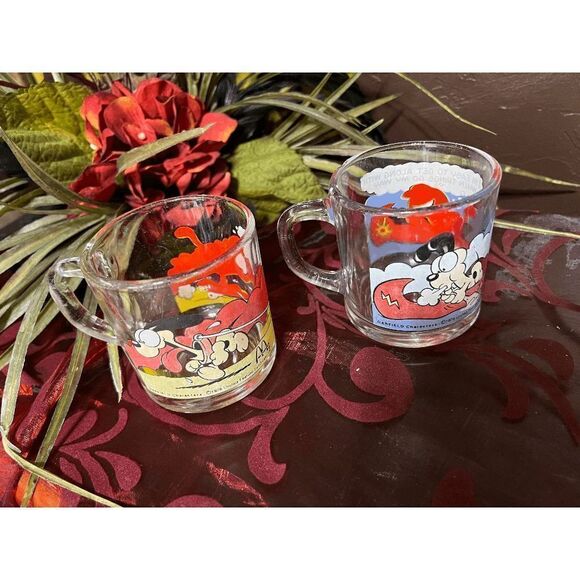 Set of 2 Vintage 1978 GARFIELD &  ODIE McDonalds Glass Coffee Mug by Jim Davis - Picture 2 of 3